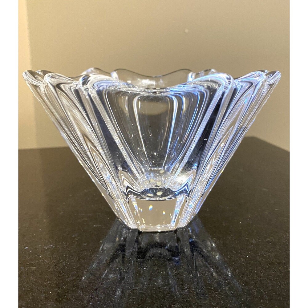 Orrefors Orion Lead Crystal Bowl Lars Hellsten Signed Swedish Art Glass Scallop
